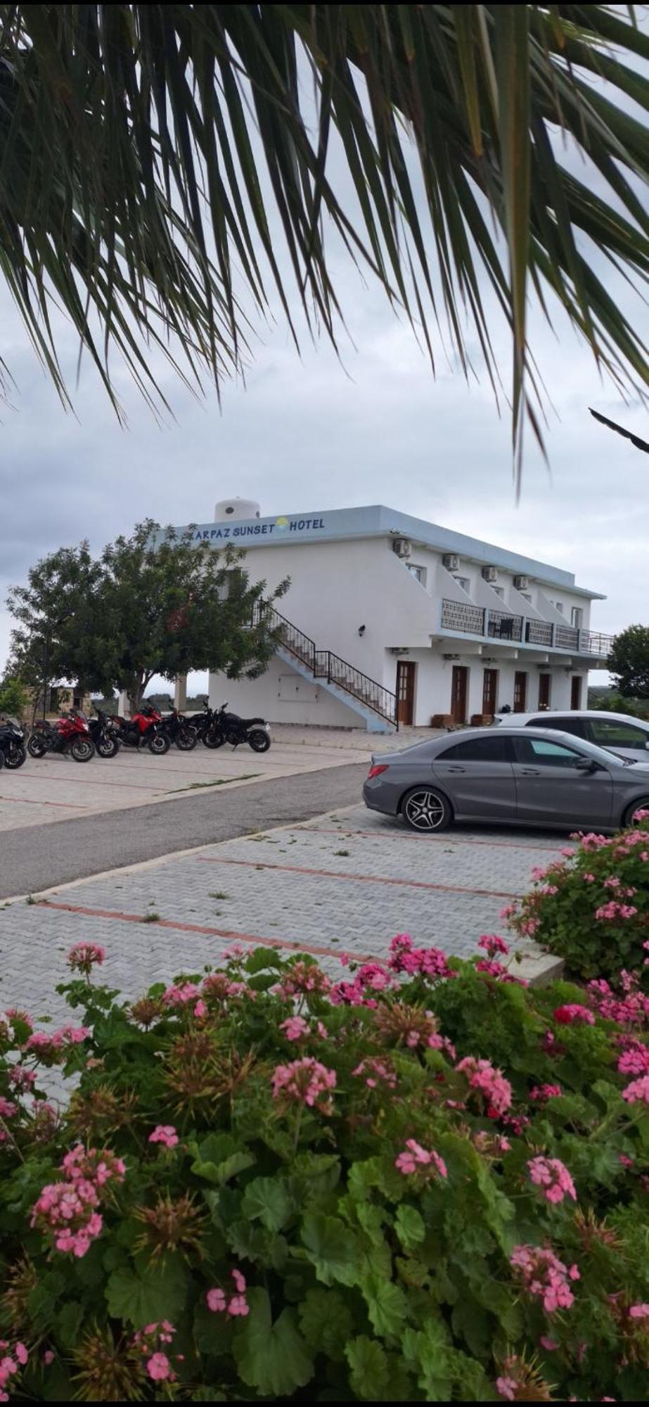 Karpaz Sunset Hotel Rizokarpaso Esterno foto